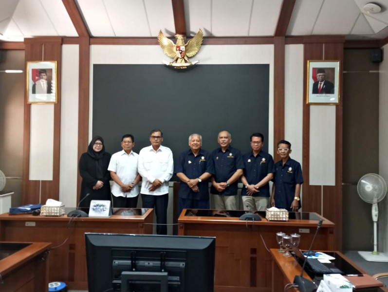 Komite Audit Universitas Diponegoro menerima kunjungan Komite Audit Universitas Terbuka