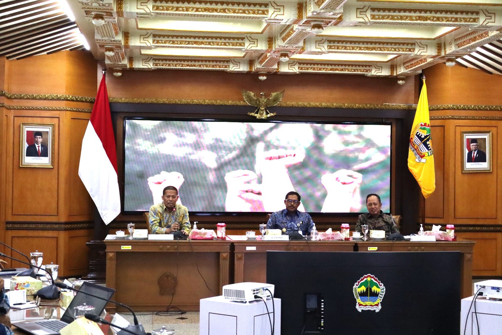 Rapat Majelis Wali Amanat Universitas di Kantor Gubernur Jawa Tengah